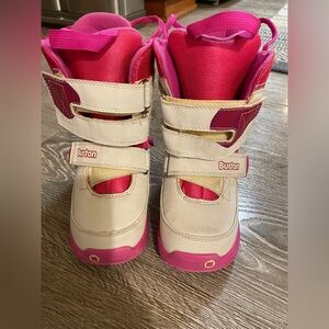 Burton Grom, Kids Pink Snowboard boots